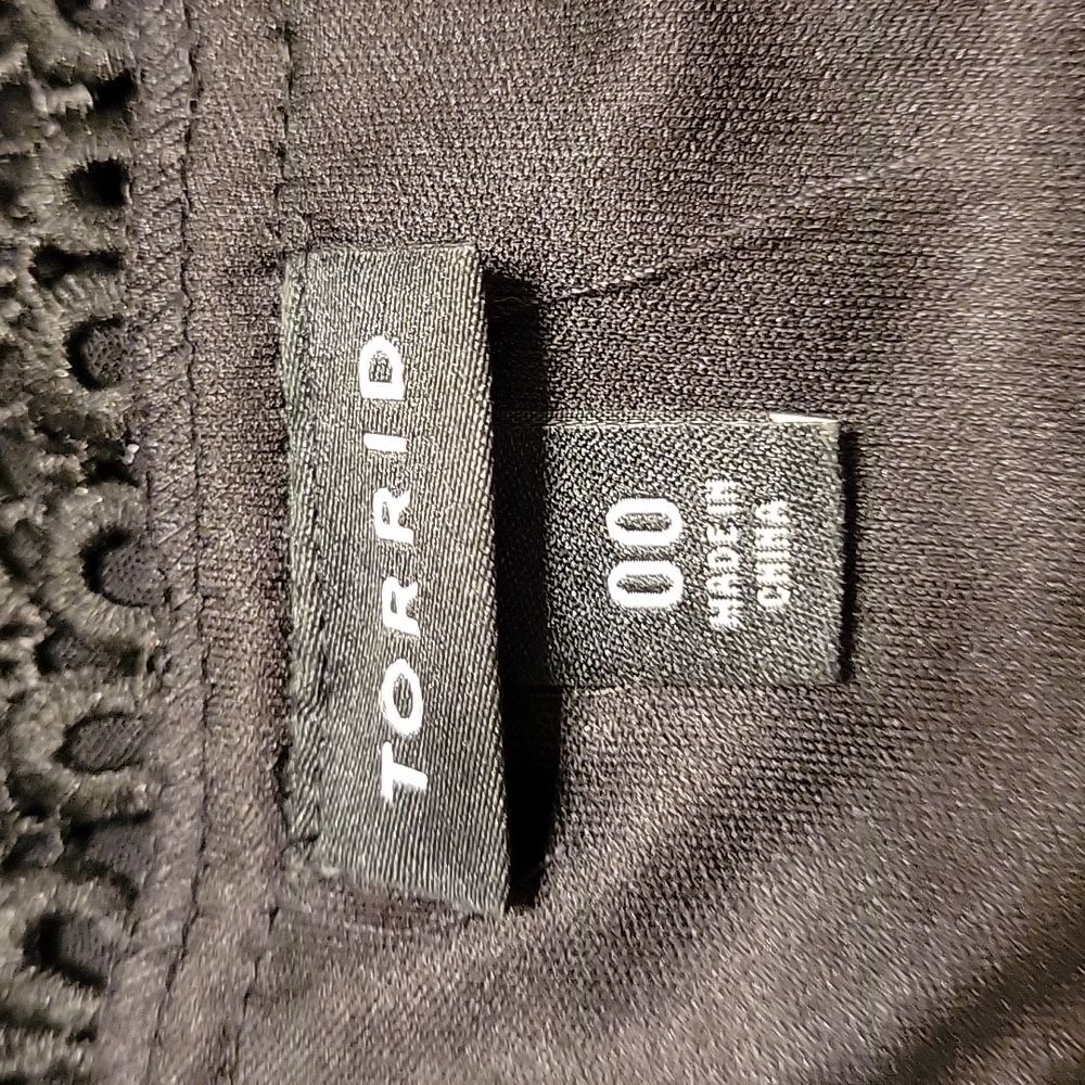 Beautiful Torrid dress NWOT - Picture 7 of 8